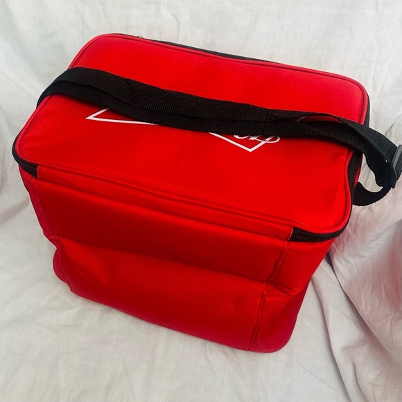 Budweiser Insulated Cooler Bag Bluetooth Speakers Pockets NWOT Never Used travel - Picture 2 of 4